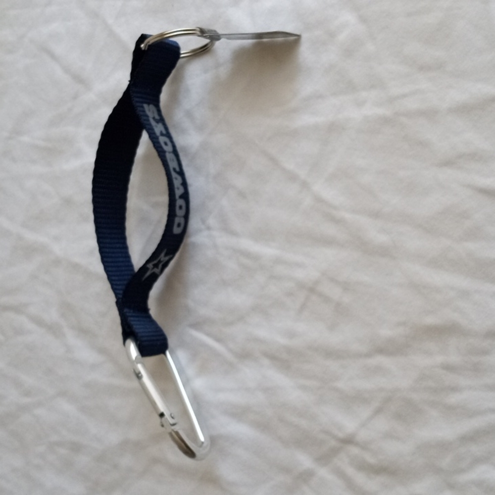 Dallas Cowboys Carabiner Lanyard Car Key Ring NWT - Picture 6 of 8